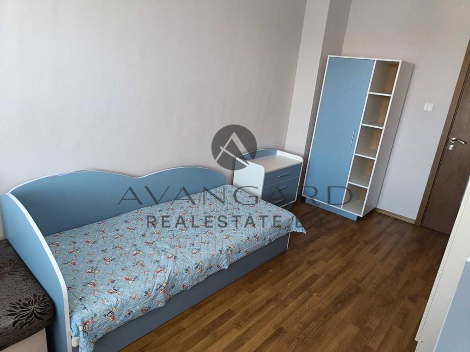 Продава се Тристаен апартамент в Пловдив, Кючук Париж - 84 кв.м за 1761 €/кв.м - Снимка #3