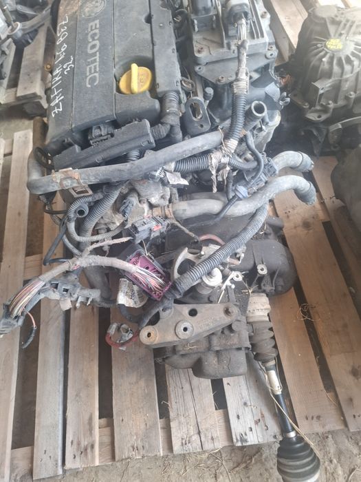Vând motor opel Zafira B 101 cp 2004 1.6I Avem TOATĂ GAMA AUDI:a3 a4 b8 a4b7 a5 a6 c6 a7 avem toate codurile motor