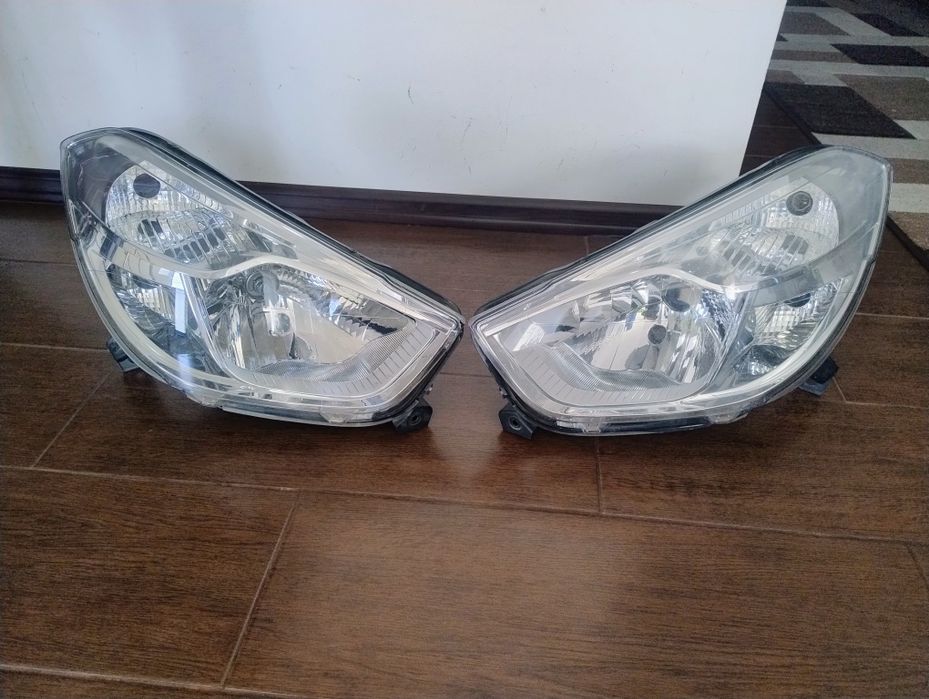 Faruri Dacia Dokker, Lodgy