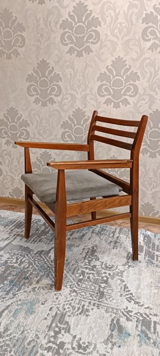 Кресло стул дерево Румыния