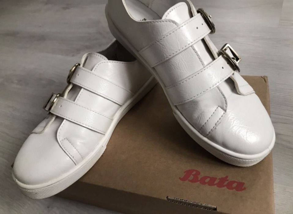 Обувки Bata, 36-ти номер
