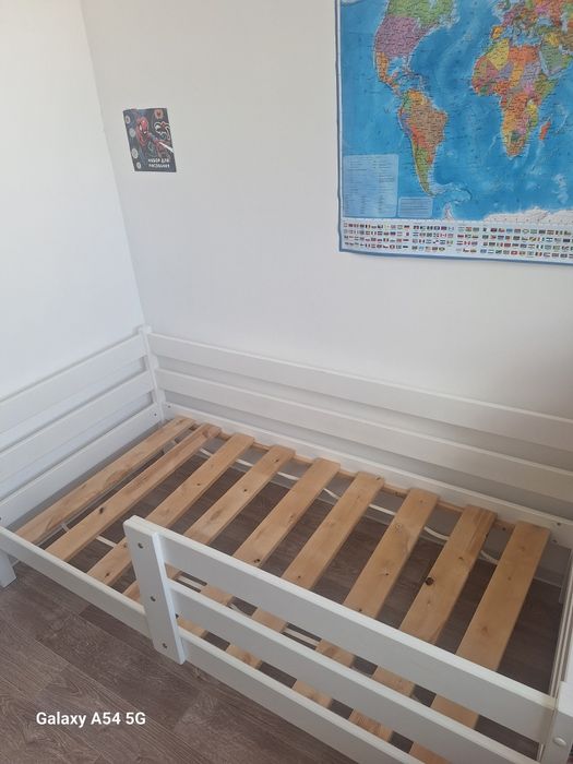 Кровать подростковая