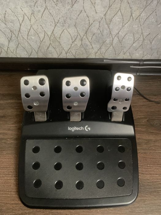 Продам руль Logitech g29+shifter