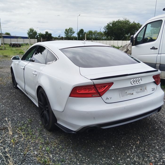 Usa/usi stanga/dreapta Audi A7 4G an 2010-2015