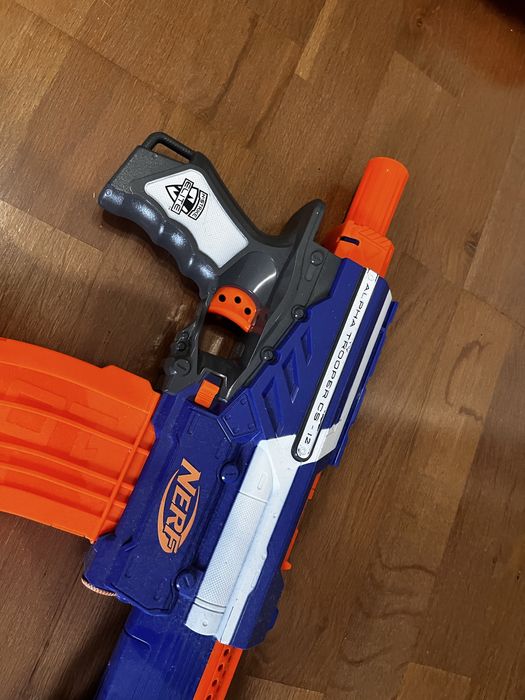 Игрушечные пистолеты, винтовки Nerf б/у