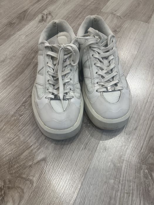 New balance маратонки