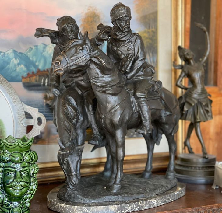 Statuetă Bronz *** vintage / antic / vechi / retro ***