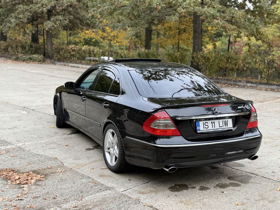 Mercedes-Benz W211 Avantgarde