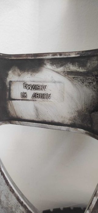 Гуми с джанти за Ауди А3 . Два броя.