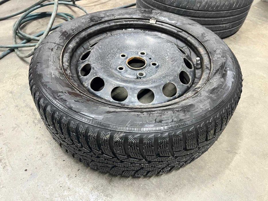 Vand roti de iarna 205x55 R16 91T - Nokian, set 4 buc