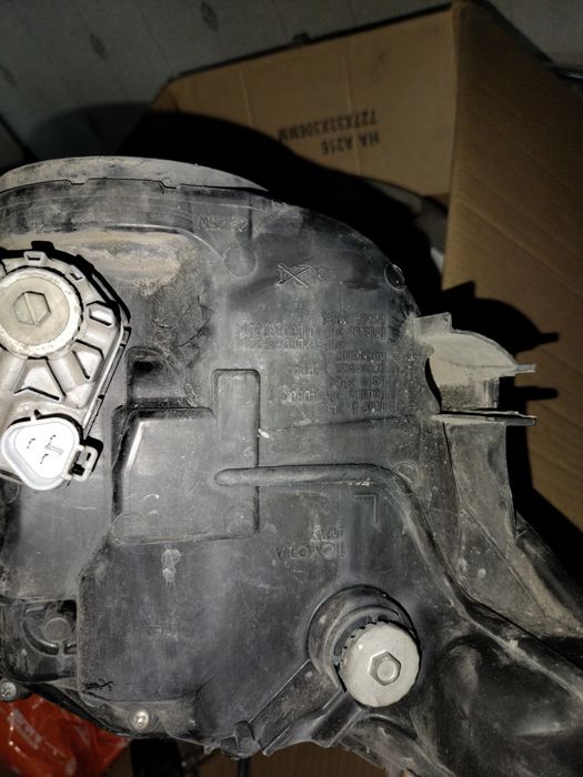 Фара камри 55 оригинал