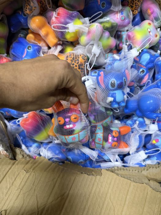 Игрушки для маленького аппарата хватайка