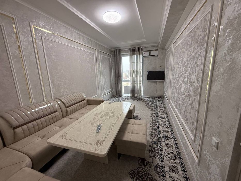 Fargona Media park yonida