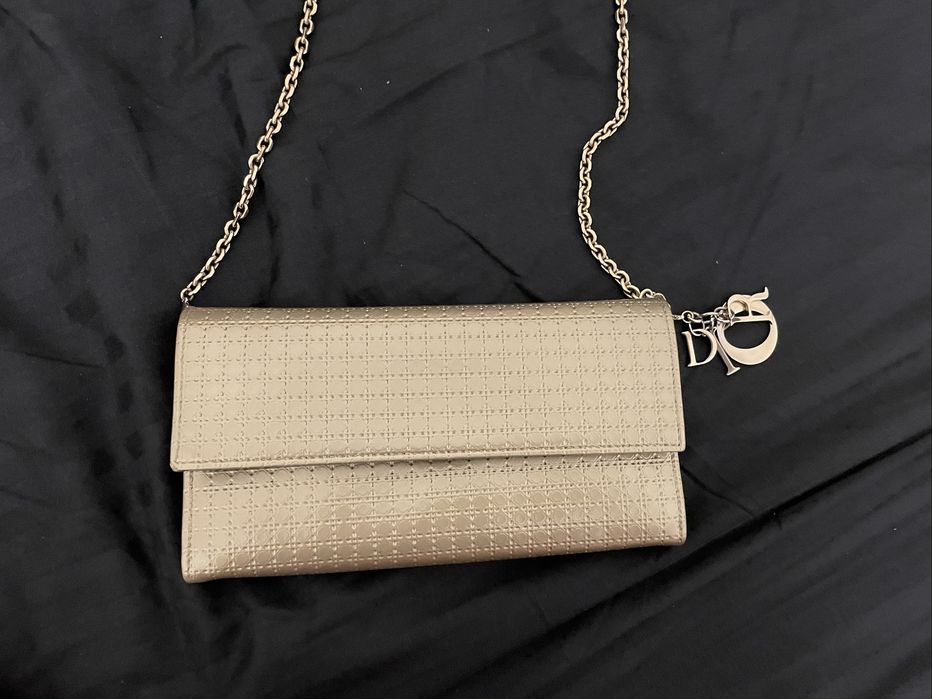 Сумочка Dior wallet on chain