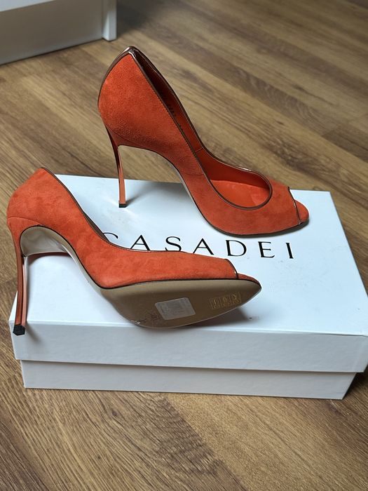 Pantofi CASADEI , nr 38, culoare Orange, piele nubuc