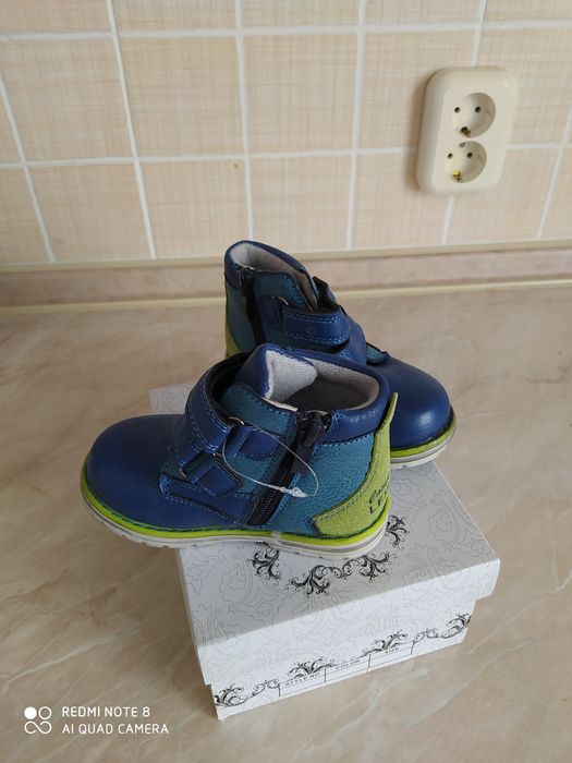 Ботинки детские новые осень