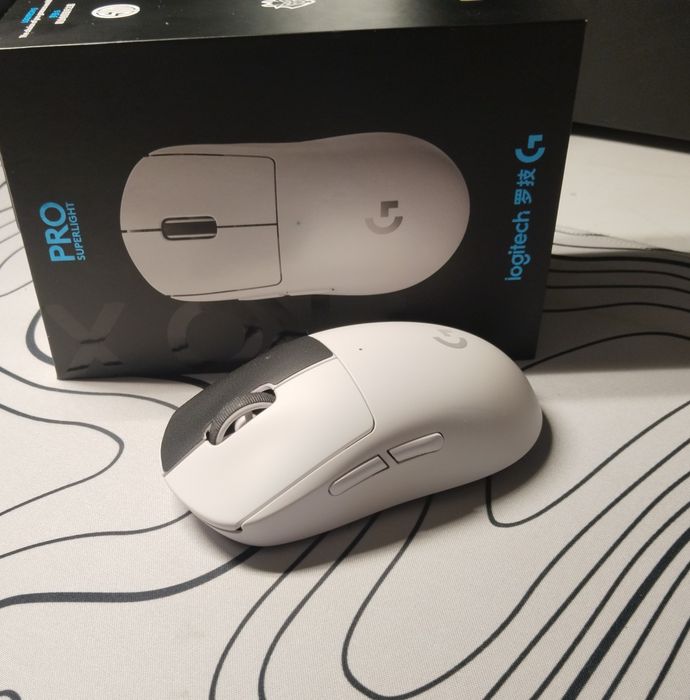 Logitech g pro x superlight белая