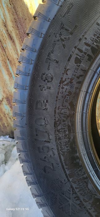 Продам зимнюю резину