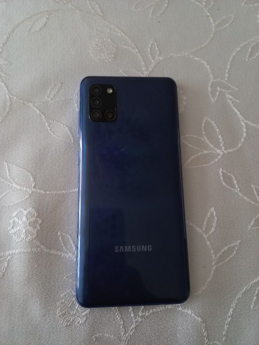 Samsung A31 в хорошем состоянии