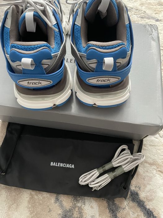 balenciaga track blue