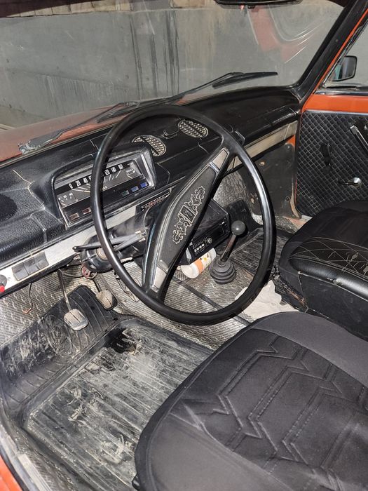 Vaz 2102 sotiadi