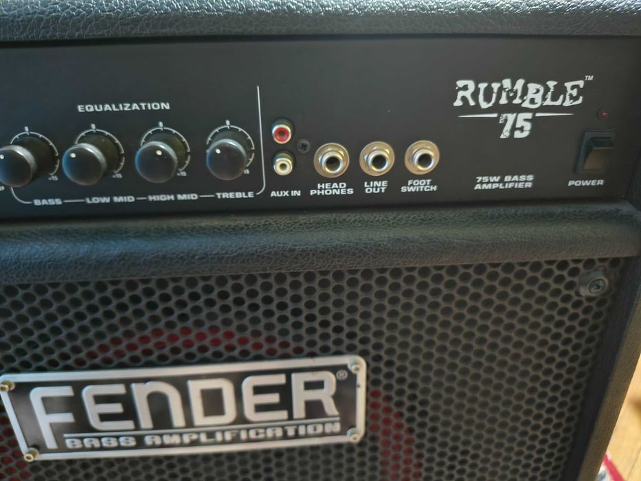 Fender Rumble 75 Combo