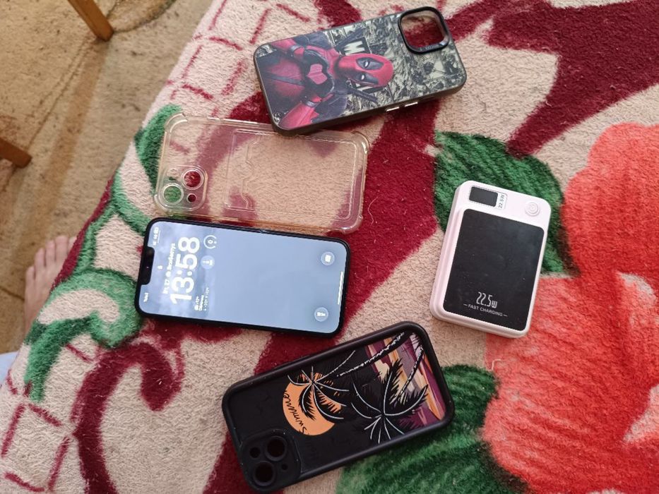 Продам айфон 14