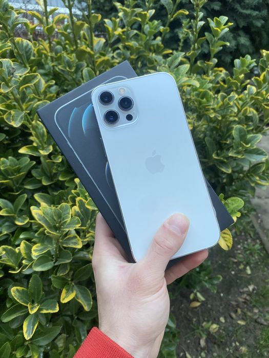 iPhone 12 pro max 100% baterie