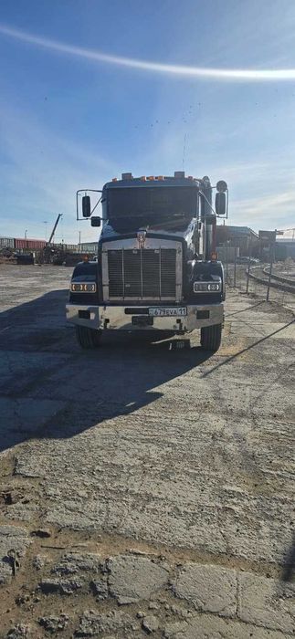 Продается Kenworth магистральный  тягач