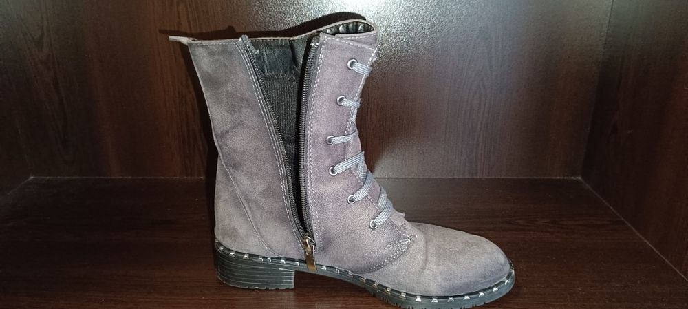 Дамски боти-38 номер