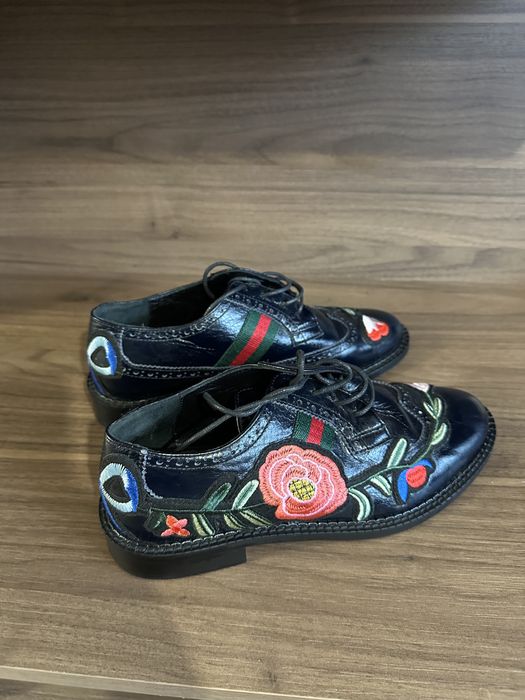 Обувки от естествена кожа