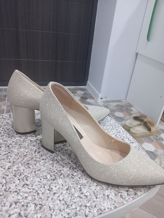 Женская обувь летняя