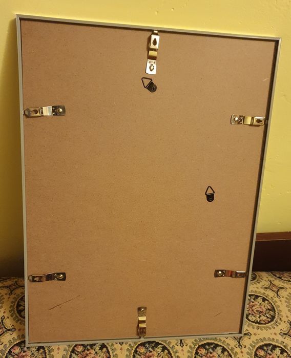 Gravura pe hartie cu semnatura