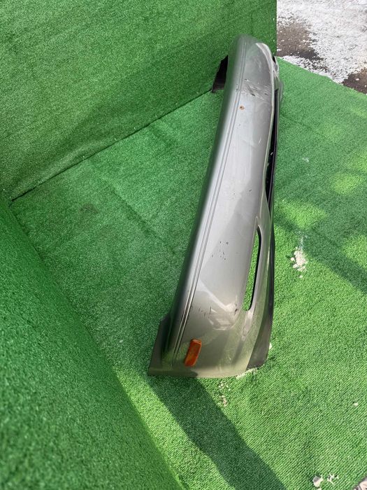 Передний Бампер Lexus RX300 Оригинал