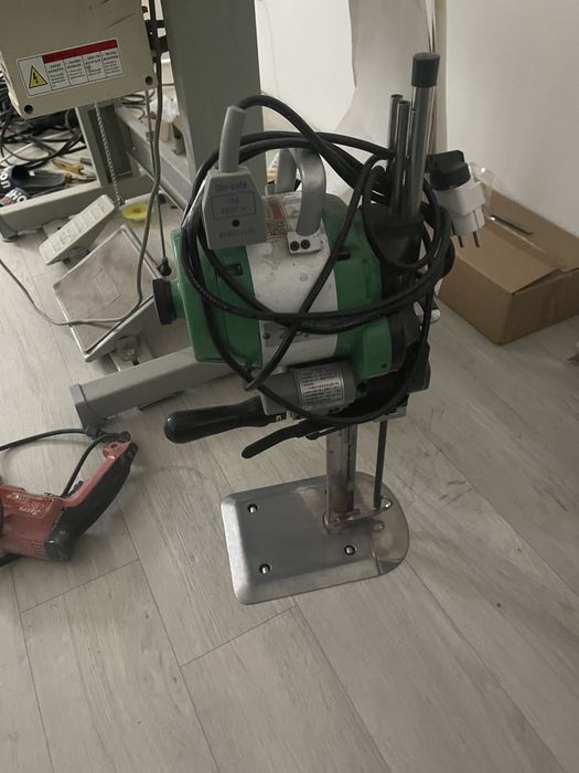 Продаем полностью ателье машинки,оверлогы,петельная,пугувчная