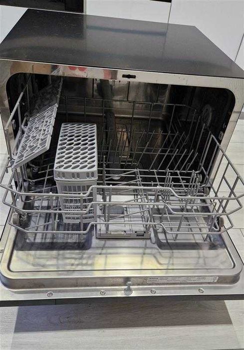 Посудомоечная машина Aiwa на 6 персон