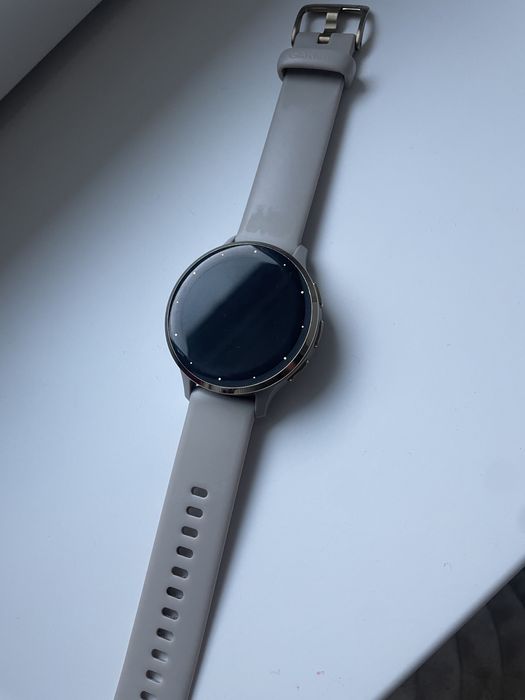 Ceas Garmin Venu 3S Bej/Auriu, ca Nou