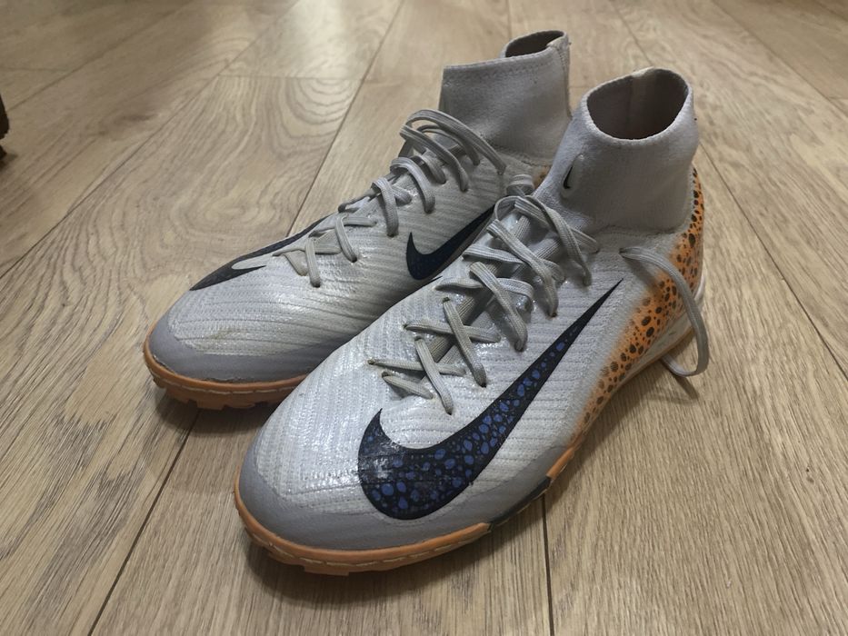 Сороконожки Nike mercurial