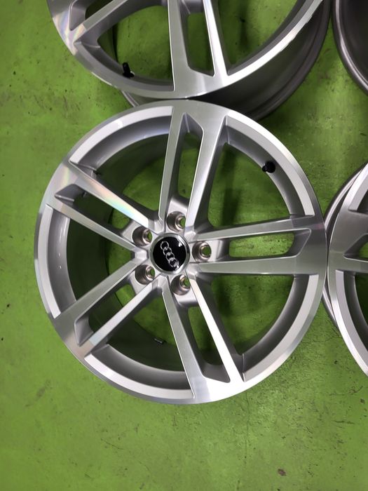 18 5x112 Audi TT Vw Passat Touran Caddy 5х112