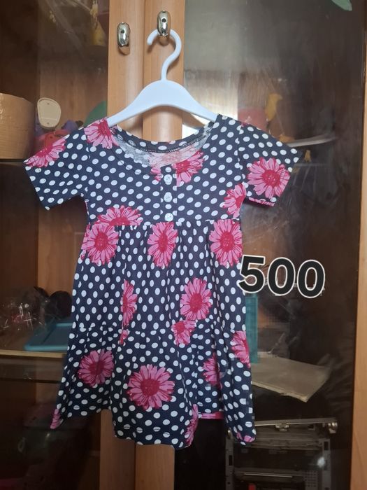 Платья детские  одежда продам