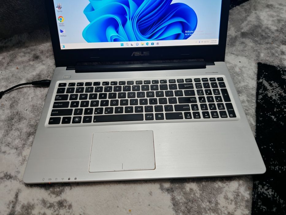 Laptop Asus i5 gen3