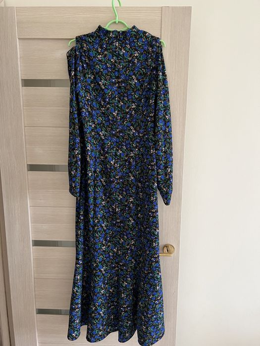 Платье Zara новое