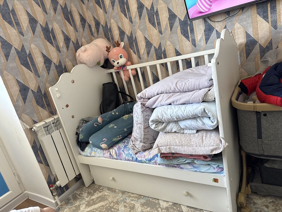 Продам кровать 30000