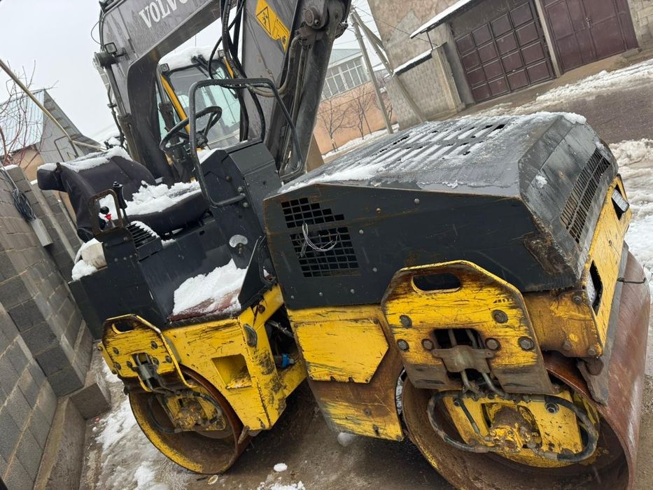 Каток Bomag BW-100