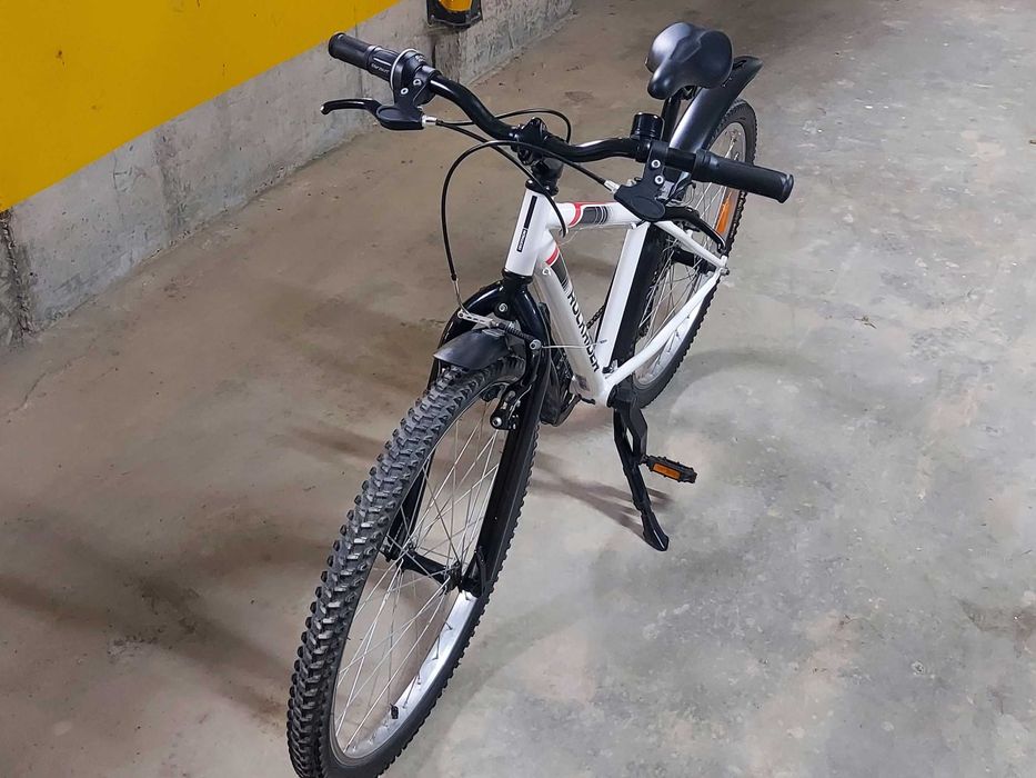 Bicicleta B'TWIN 24" Rockrider ST100