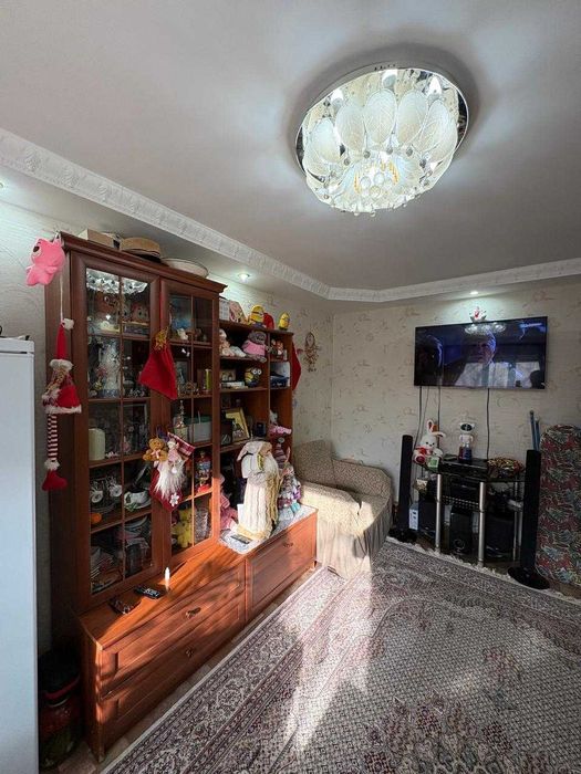 3 к.кв. в 8 мкр-не ДВД