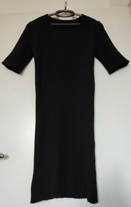 Шест зимни рокли S и M