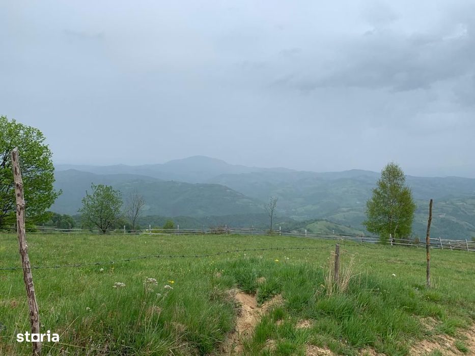 Teren extravilan 2ha, priveliste panoramica spre toti muntii
