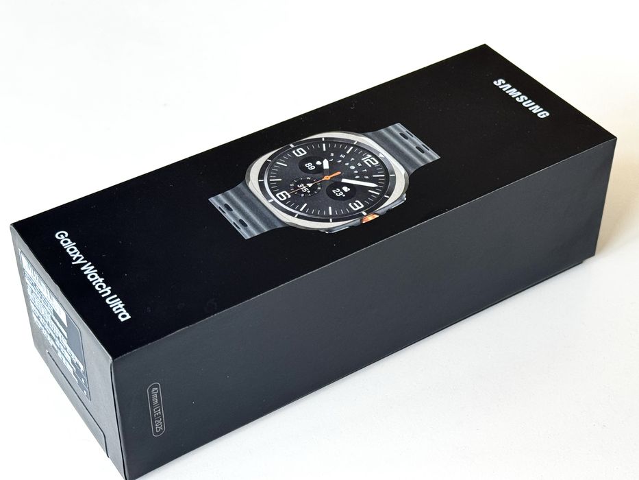 НОВ! Samsung Galaxy Watch Ultra 2025 Titanium Silver Гаранция 1 година