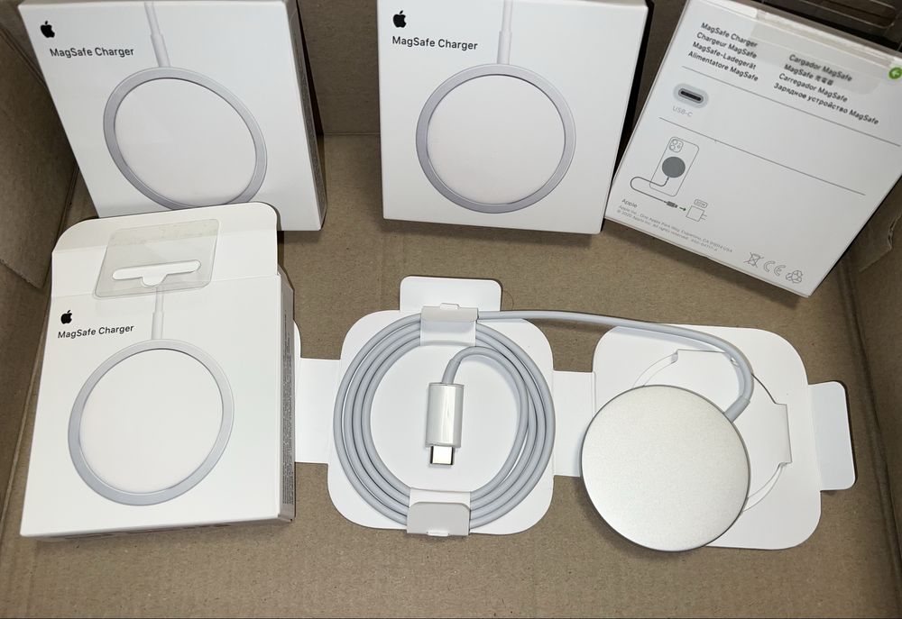 Incarcator wireless Apple MagSafe 15W USB-C  MagSafe Charger